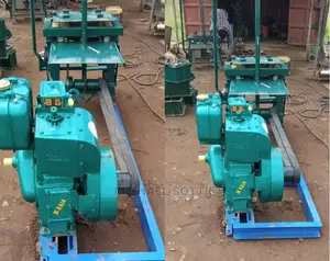 Quality Automatic Block Moulding Machine + Diesel Engine