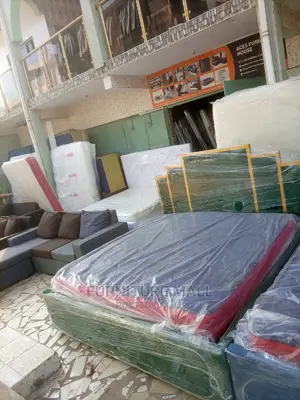 Lobely Executive Queen-Size Ved Witj Mattress . Delivr