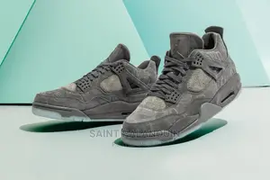 Nike Air Jordan 4
