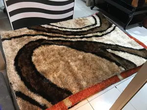 Center Carpet