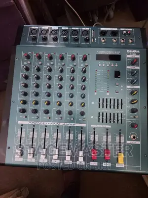Yamaha 6 Chanel Mixer