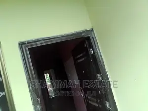 Furnished 8bdrm House in Aiding Estate Sunyani Municipal for rent