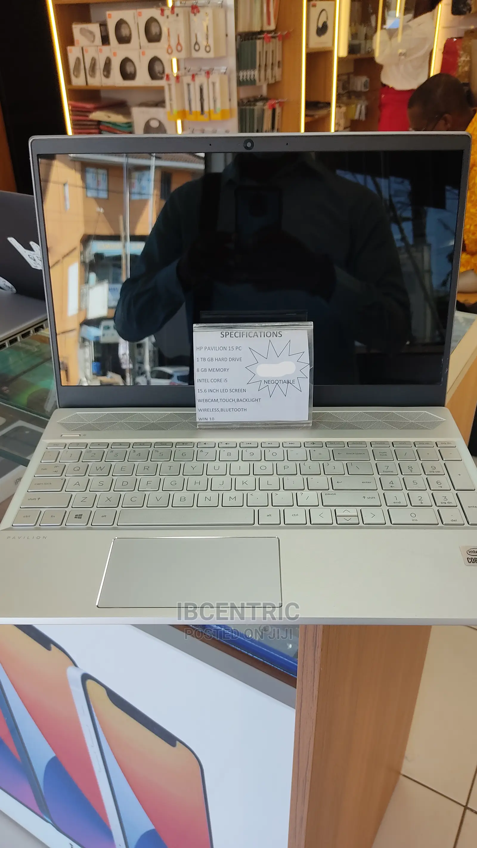 New Laptop HP Pavilion 15 8GB Intel Core I5 HDD 1T