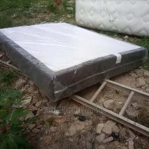 Clean Canadian Queensize Mattress 13". Free Delivery