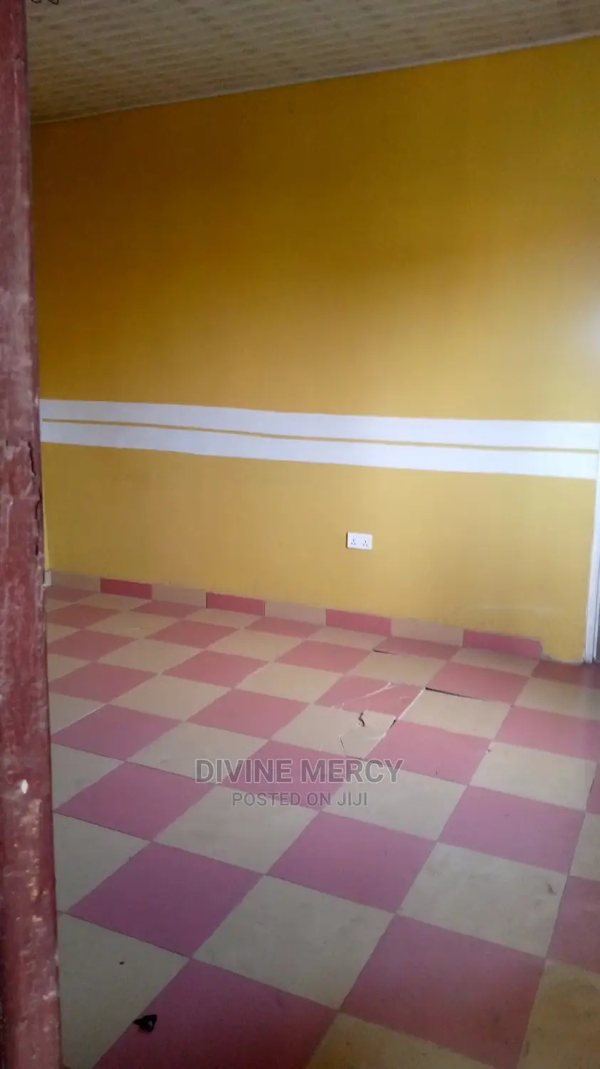 1bdrm Apartment in Divine Mercy Agency, Awutu Senya East Municipal