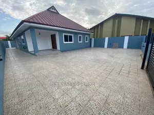 3bdrm House in Fermay Plush, Accra Metropolitan for sale
