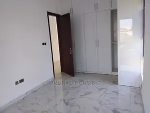 3bdrm House in Bronko Housing, Spintex for rent