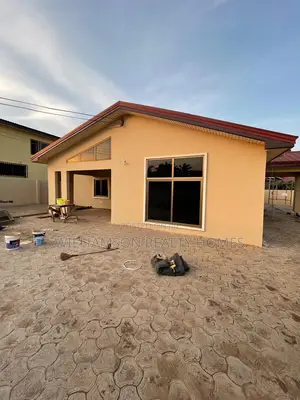 3bdrm House in Hfc Estate, Spintex for rent