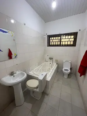 3bdrm House in Hfc Estate, Spintex for rent