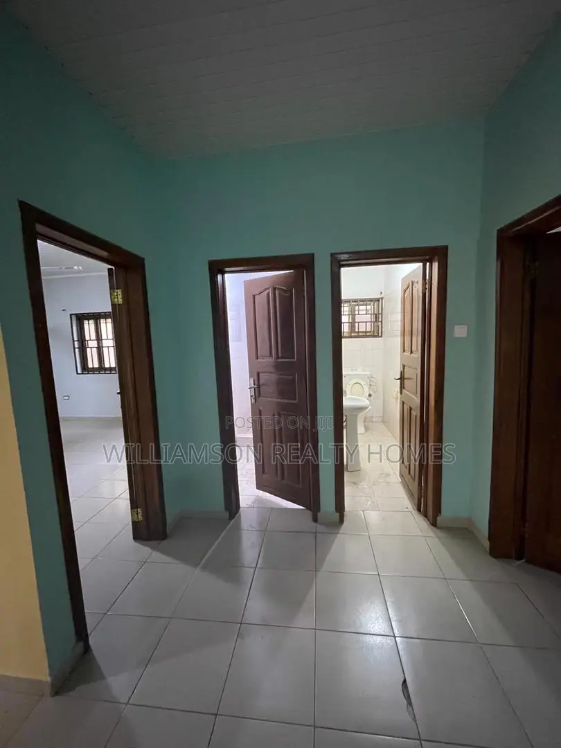 3bdrm House in Hfc Estate, Spintex for rent