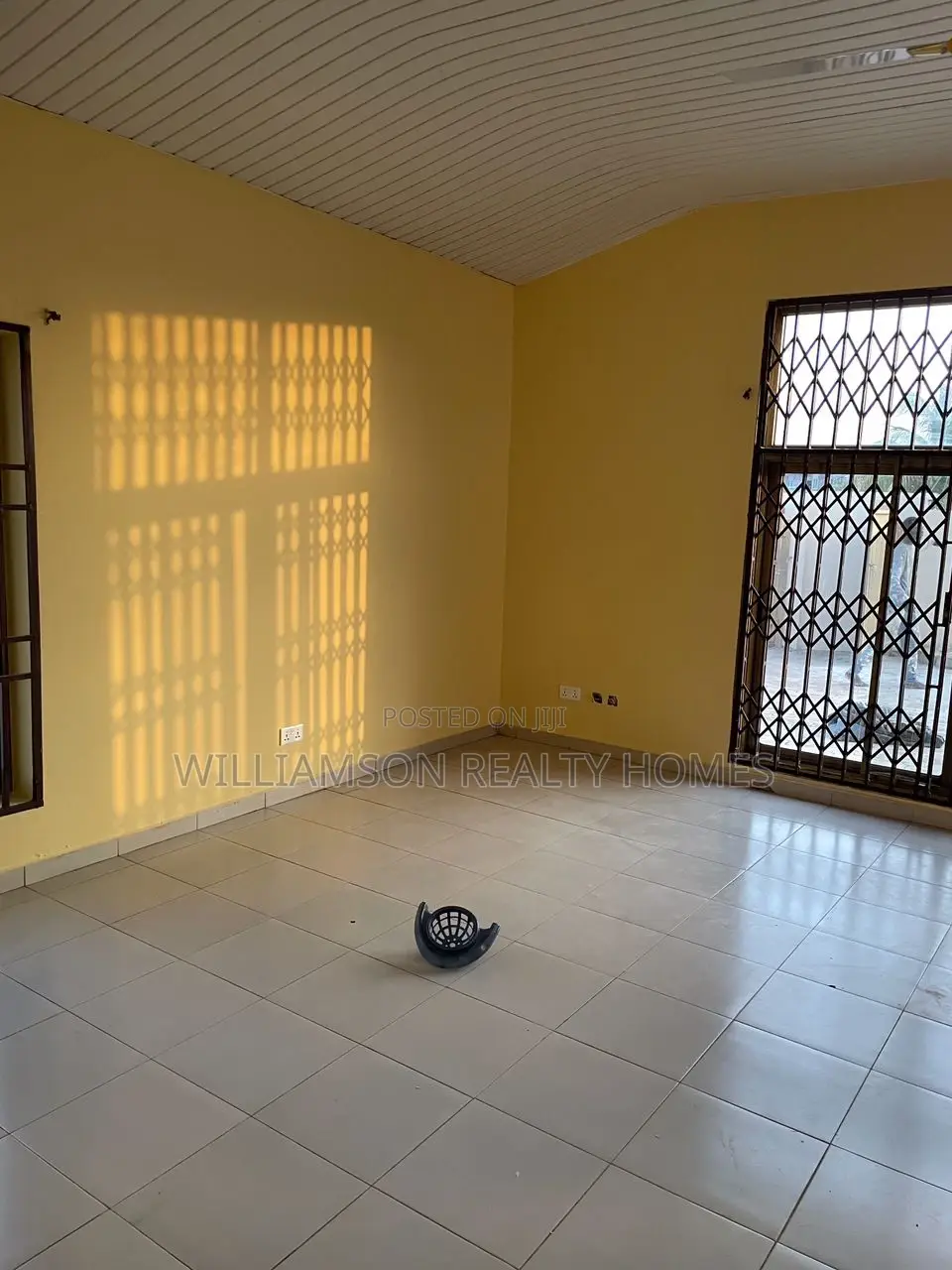 3bdrm House in Hfc Estate, Spintex for rent