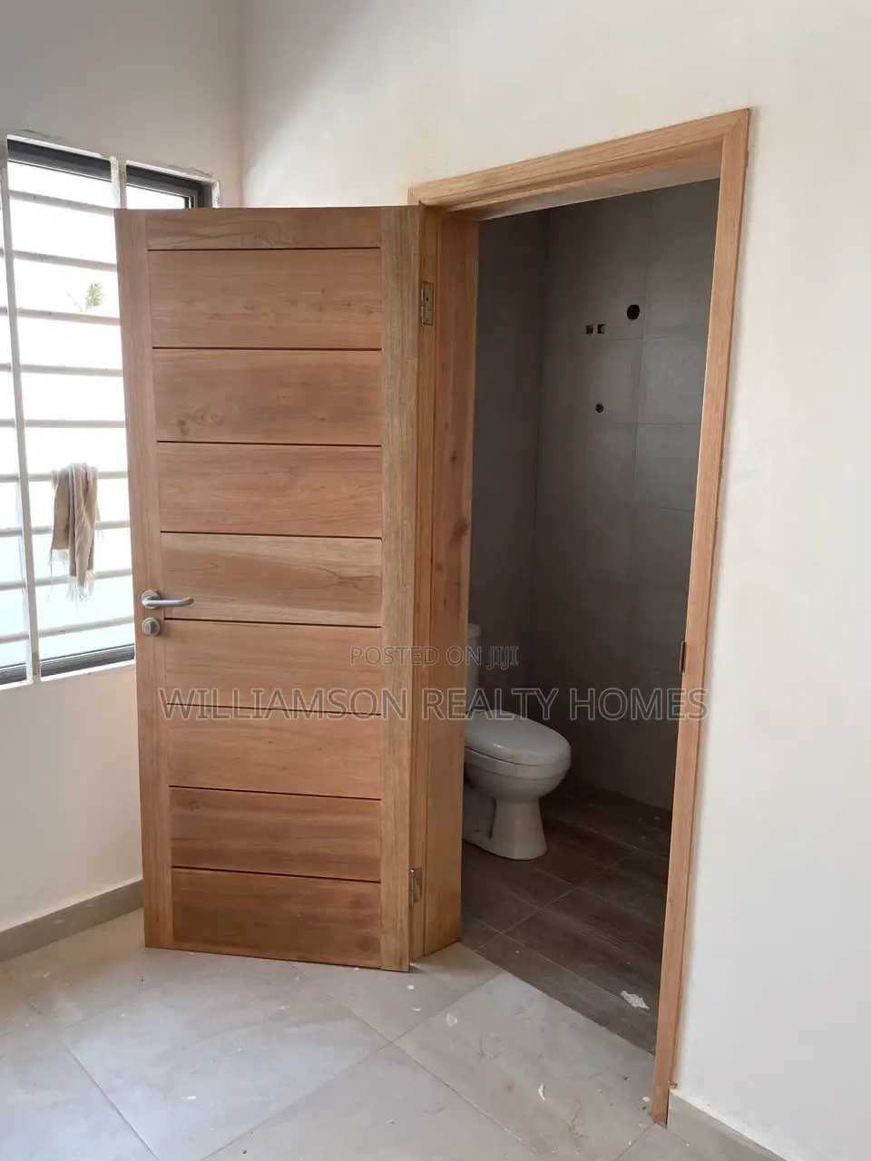 3bdrm House in Sarkumonor Estate, Spintex for sale