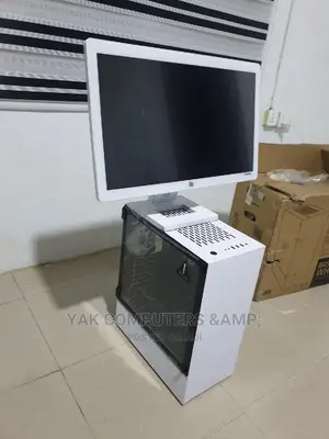 New Desktop Computer Asus 32GB Intel Core I7 SSD 500GB
