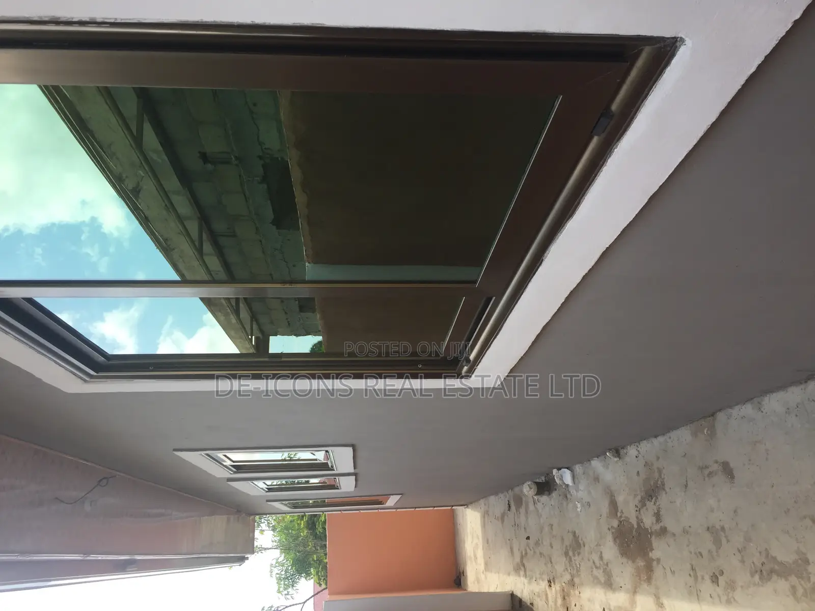 3bdrm House in De-Icons Real, Awutu Senya East Municipal for sale