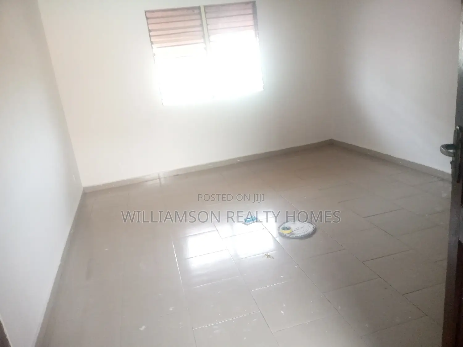 1bdrm Apartment in Community 18, Spintex for rent