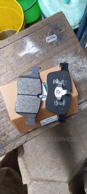 Range Rover Velar 2017 (3.0) Front BRAKE PAD Pair Available