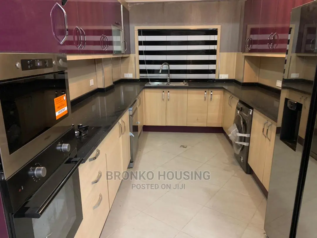 Furnished 3bdrm Apartment in Bronko Housing, Nungua for rent