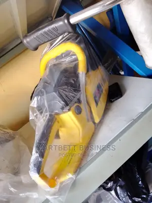 Small Chainsaw Machine for Wood