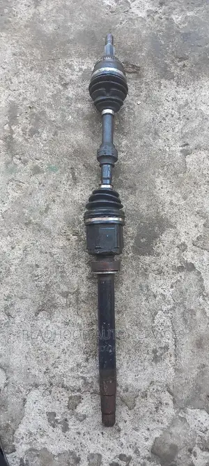 Toyota Highlander 2017-2018 Front Drive Shaft Pair Available