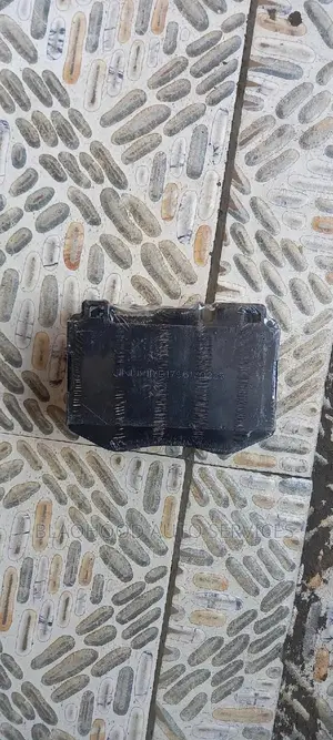 Benz E300/E350/C300 2016 Front BRAKE PAD Pair Available