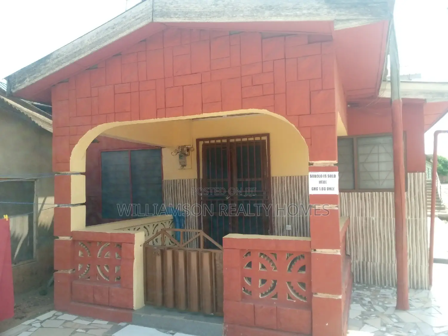 1bdrm Apartment in Community 18, Spintex for rent