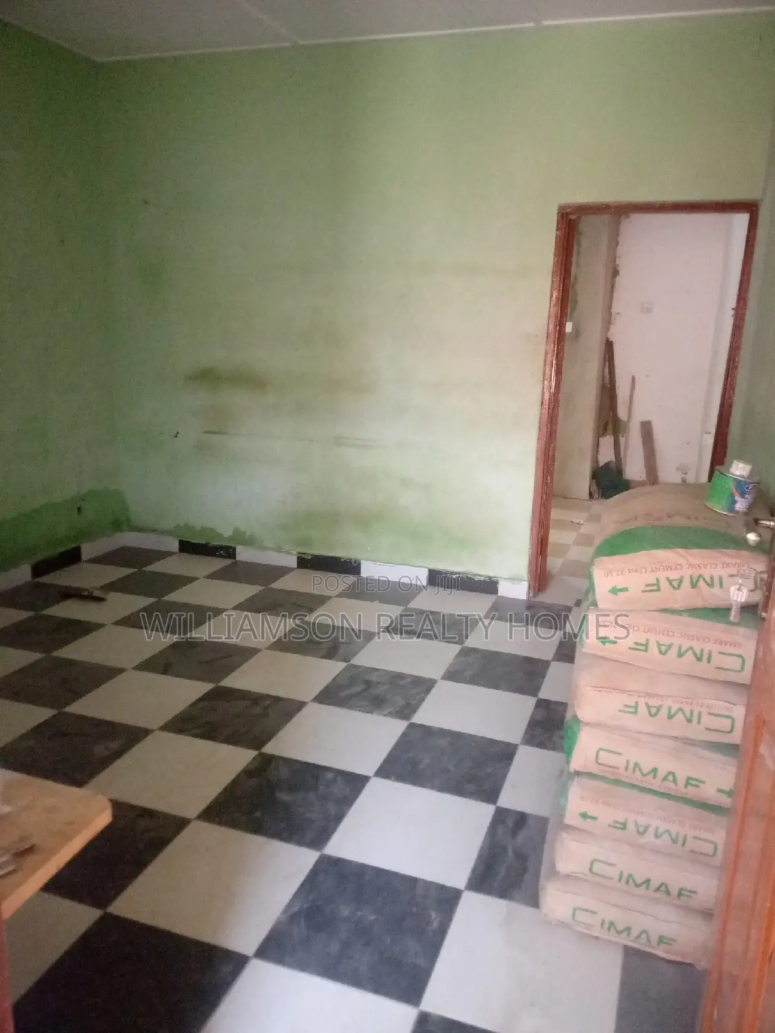 1bdrm Apartment in Community 18, Spintex for rent