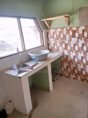 1bdrm Apartment in Community 18, Spintex for rent