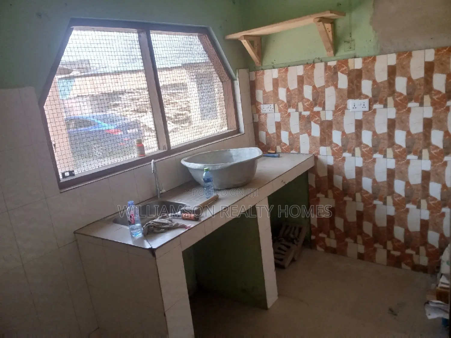 1bdrm Apartment in Community 18, Spintex for rent