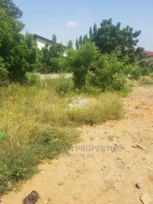 1 1⁄2plot of Land for Sale at Palace Mall