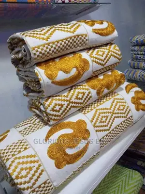 Quality and Affordable Traditional Wedding Kente