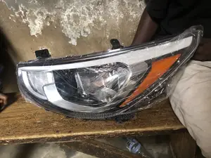 Hyundai Accent 2012 Headlight Available