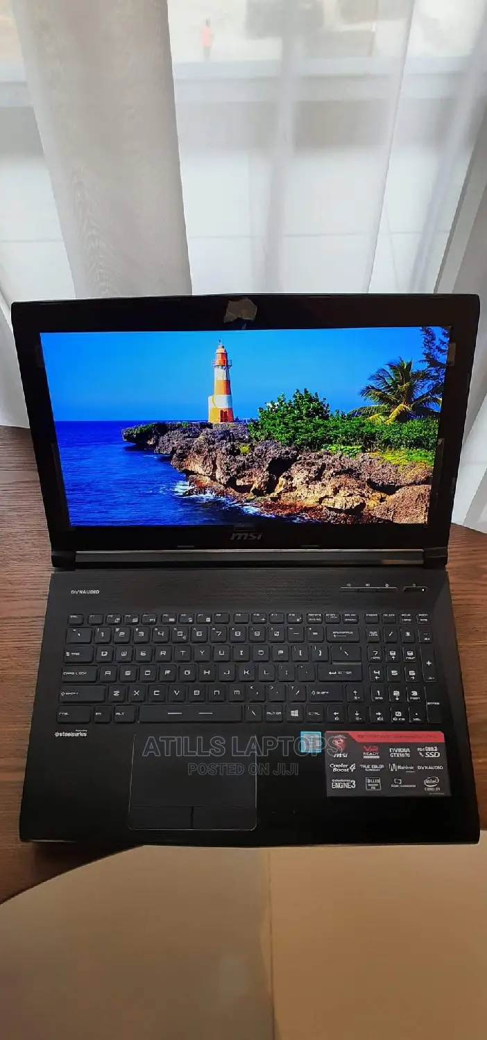 Laptop MSI GT62VR 7RE Dominator Pro 16GB Intel Core I7 HDD 1T