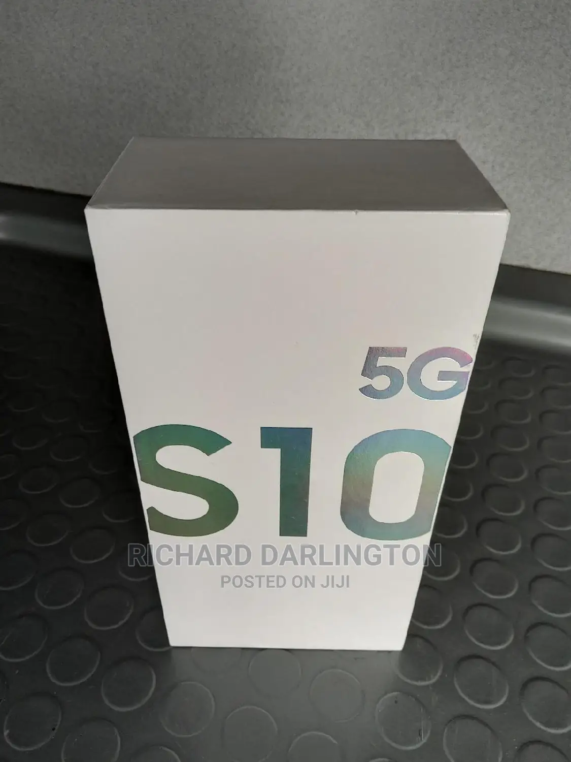 New Samsung Galaxy S10 5G 256 GB Silver