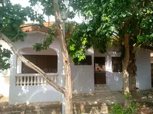 1bdrm Apartment in Hfc Estate, Spintex for rent