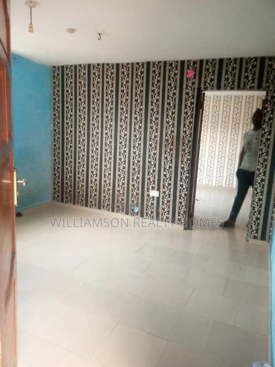 1bdrm Apartment in Community 18, Spintex for rent