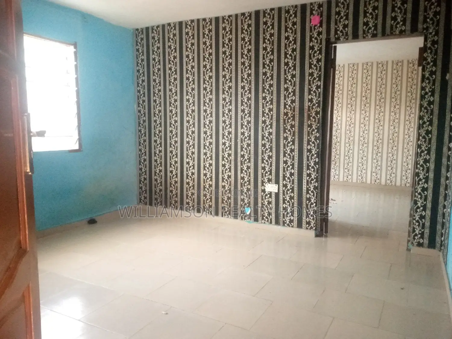 1bdrm Apartment in Community 18, Spintex for rent
