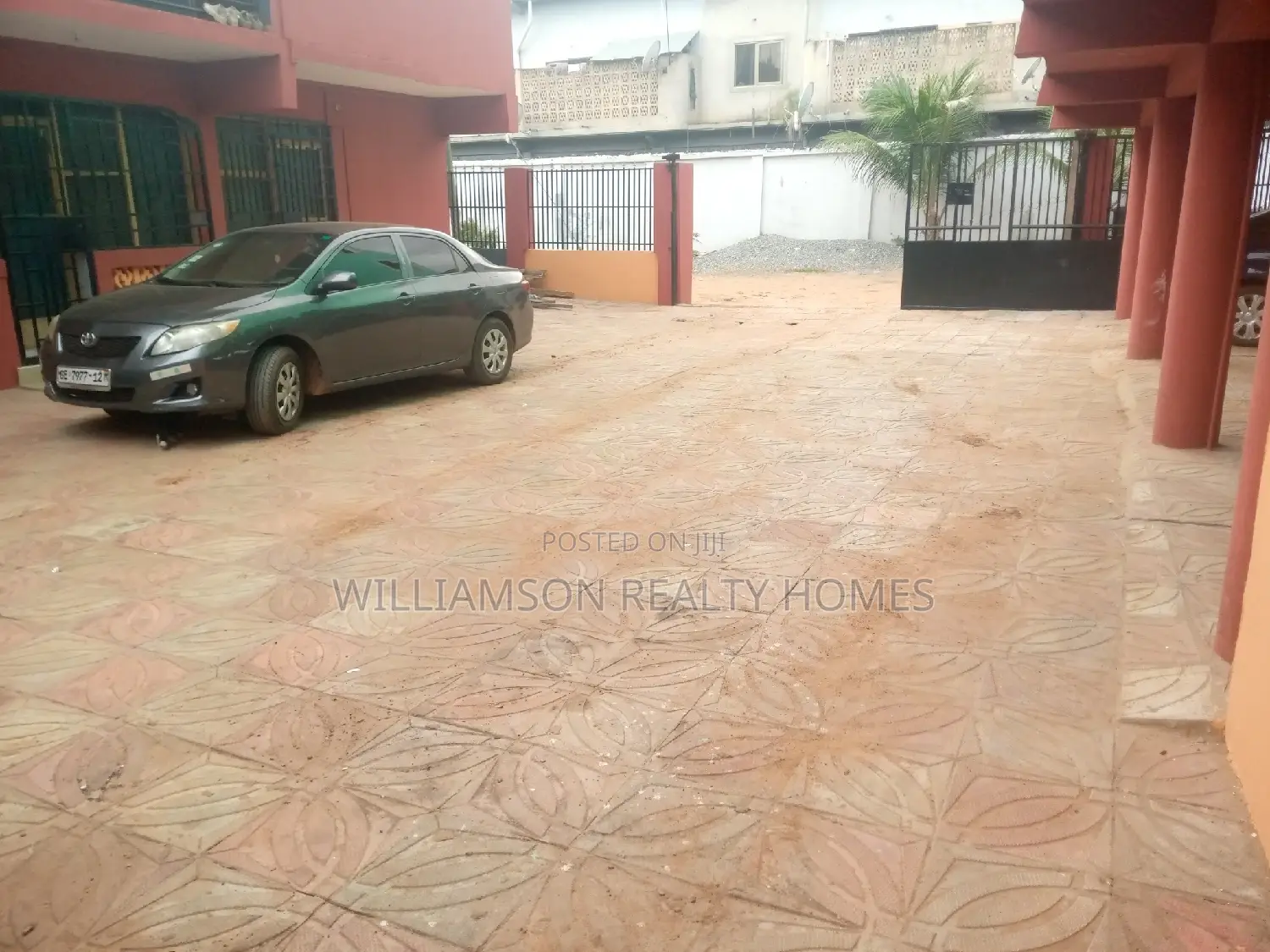 1bdrm Apartment in Community 18, Spintex for rent