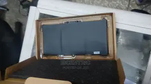 Rechargeable Li-on Battery