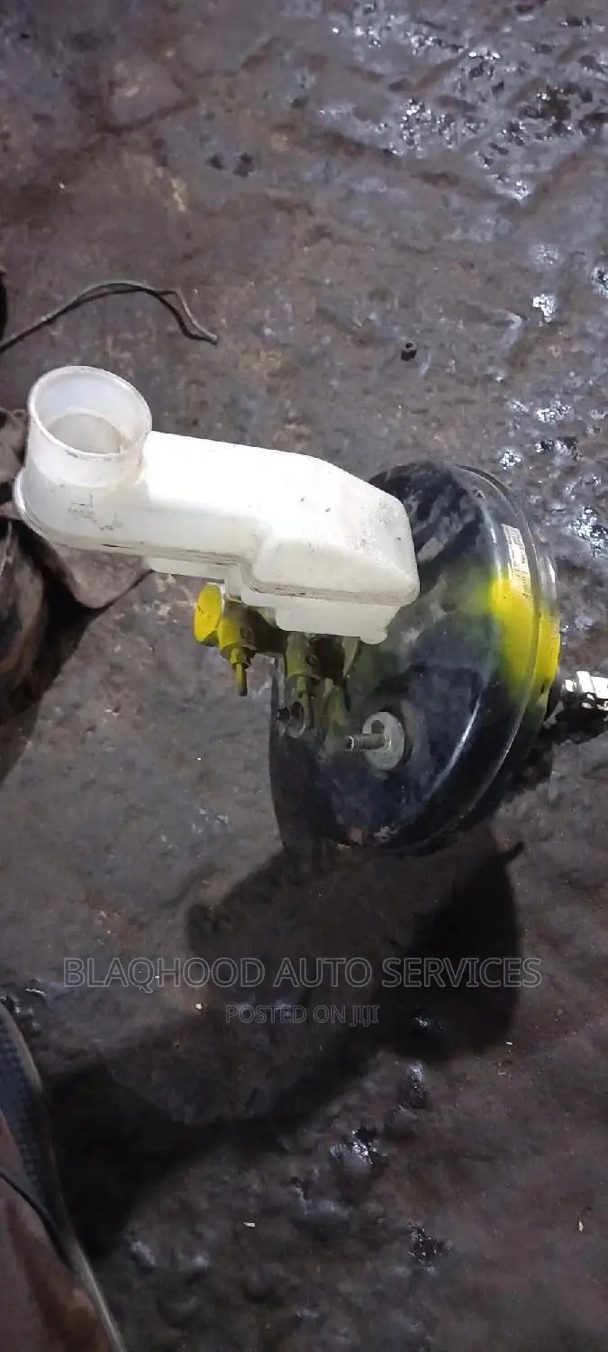 Toyota Vitz/Yaris 2008-2014 Brake Port Available