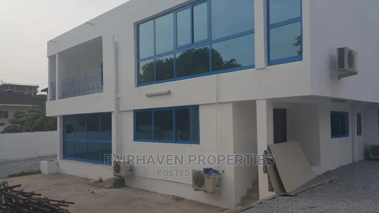Office Building for Rent at North Ridge (Banking Hall)
