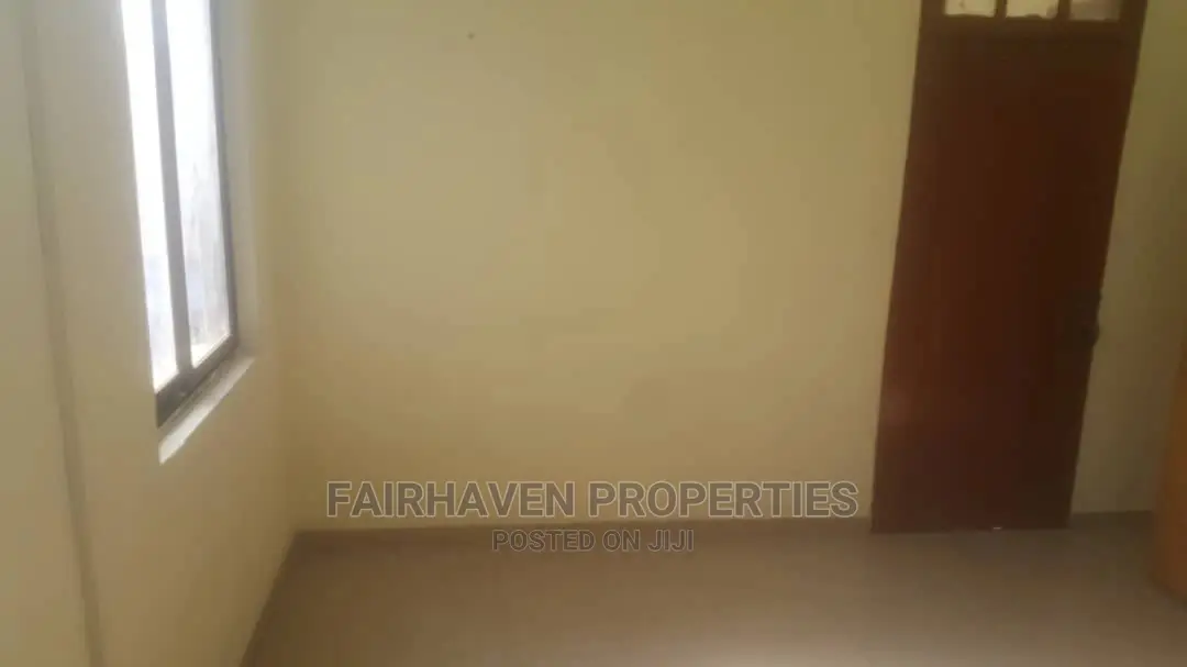 Building for Rent at Adabraka (Suitable 4 Clinic,Residence)