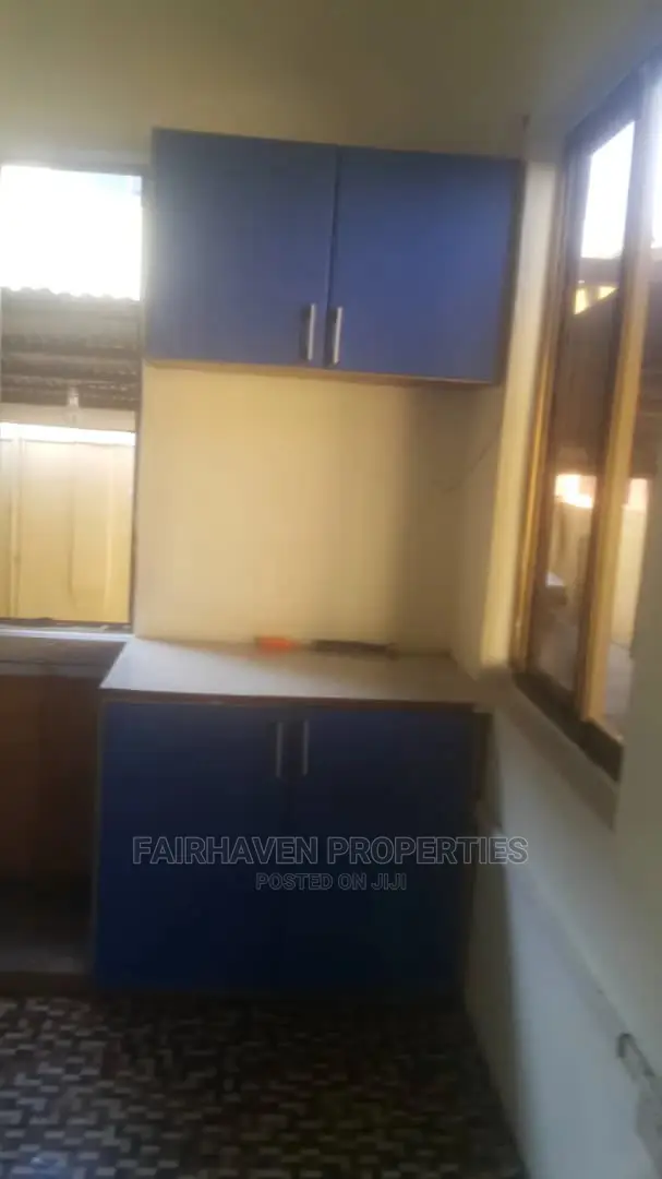 Building for Rent at Adabraka (Suitable 4 Clinic,Residence)