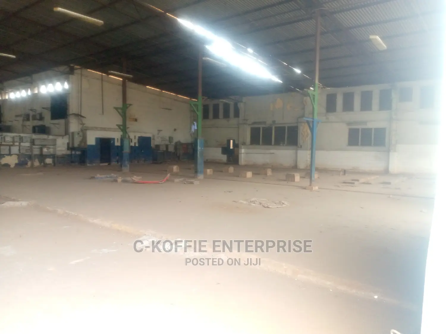 900 Sqm Warehouse at Accra Central for Rent