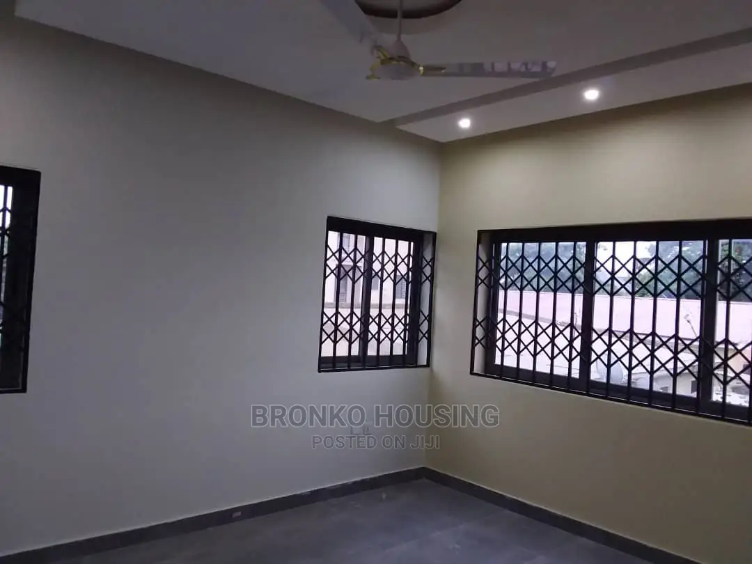 2bdrm Apartment in Bronko Housing, Dansoman for rent