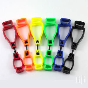 Gloves Clips Or Holders