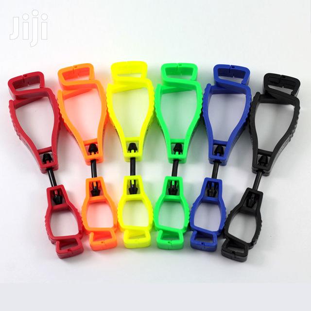 Gloves Clips Or Holders