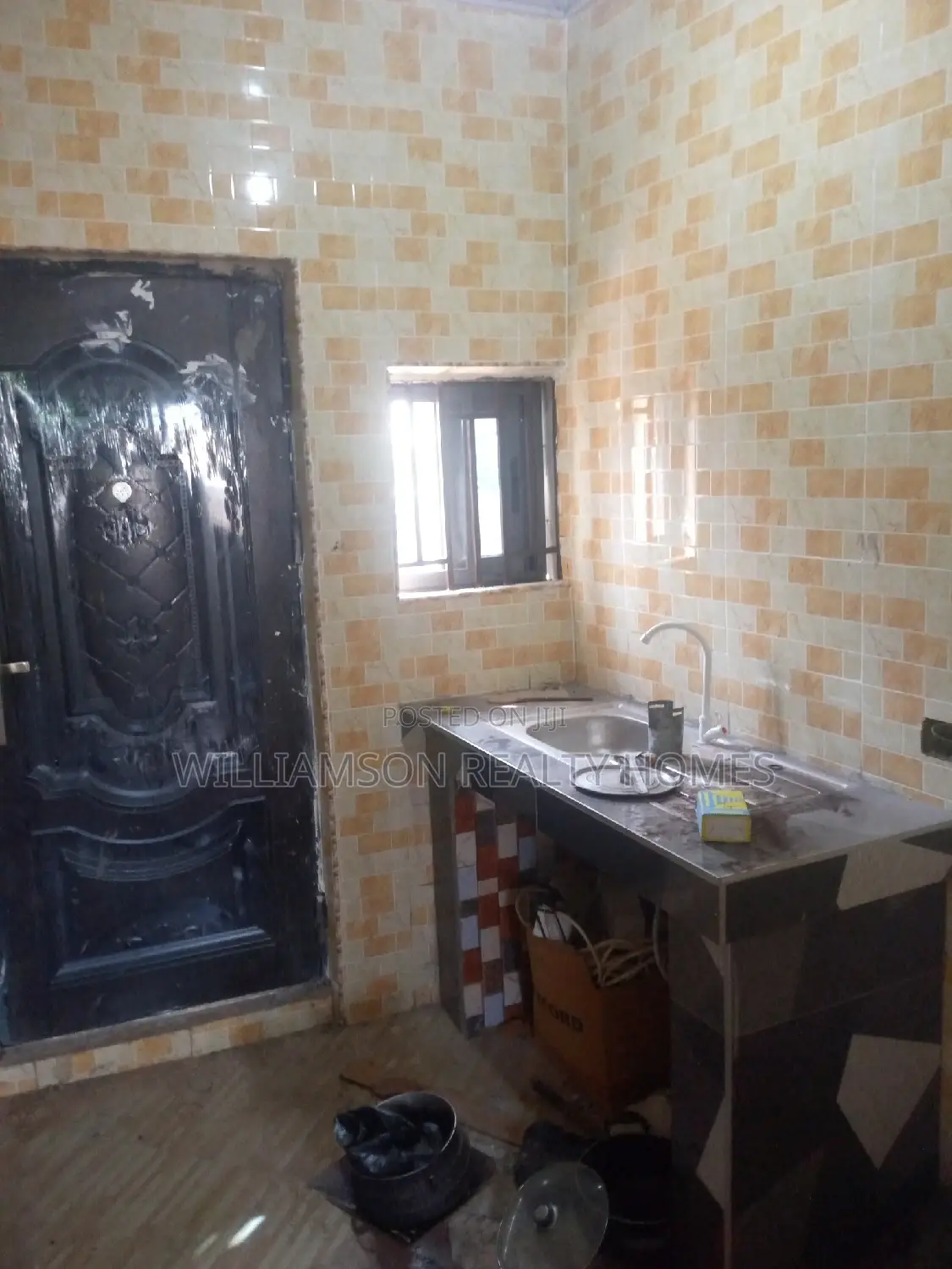1bdrm Apartment in Hfc Estate, Spintex for rent