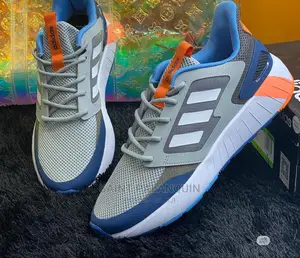 Adidas Cloudf