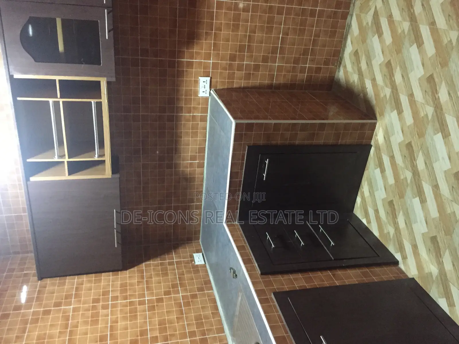 1bdrm Apartment in De-Icons Real, Awutu Senya East Municipal for rent