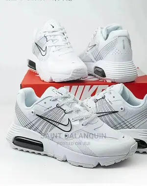 All White Nike Airmax